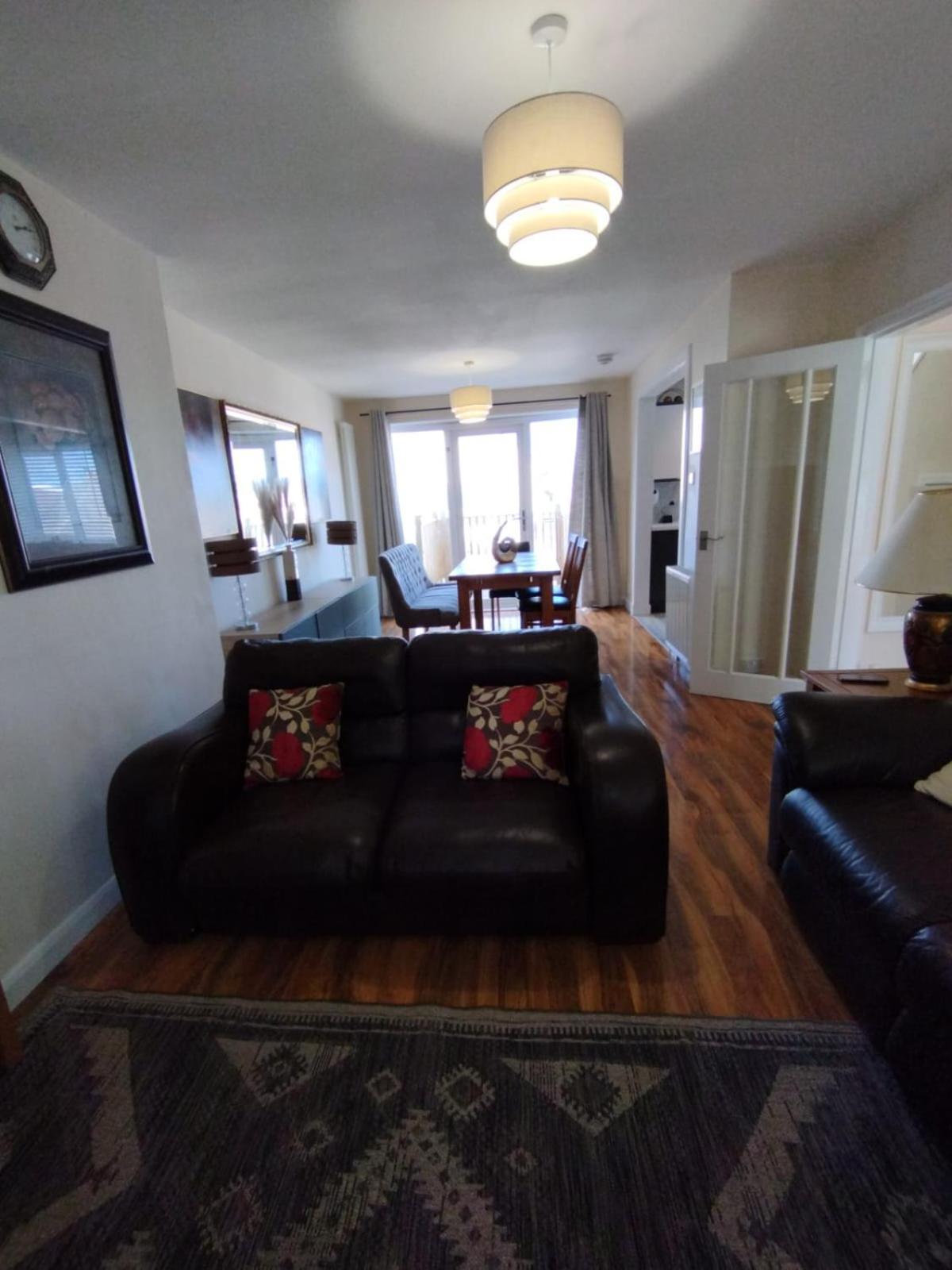 Edinburgh Villa 3 Bed Rooms House In Edinburgh - Private Parking Exterior photo