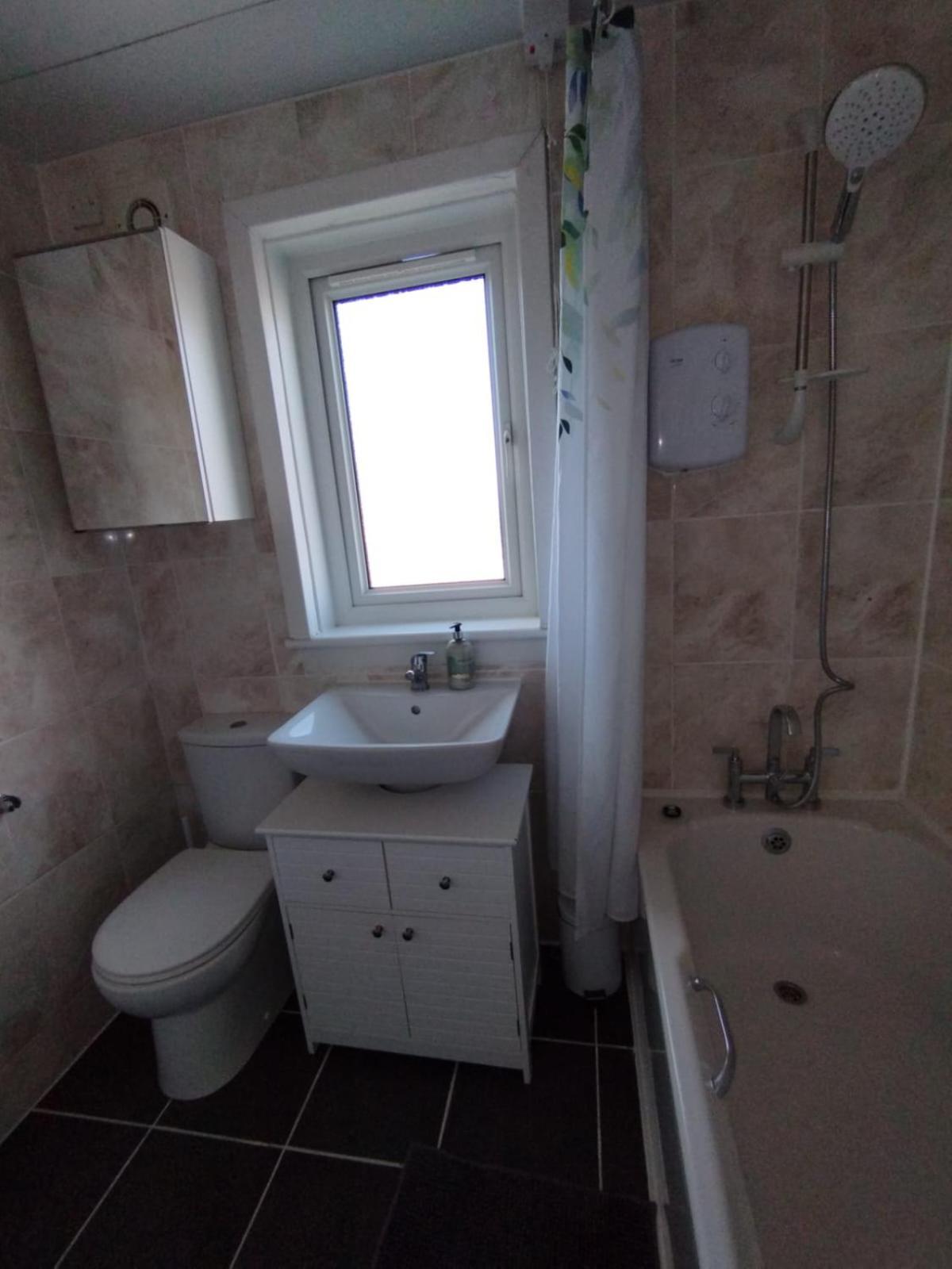 Edinburgh Villa 3 Bed Rooms House In Edinburgh - Private Parking Exterior photo