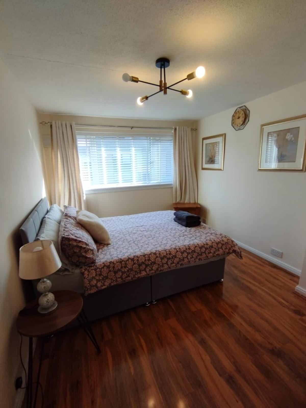 Edinburgh Villa 3 Bed Rooms House In Edinburgh - Private Parking Exterior photo