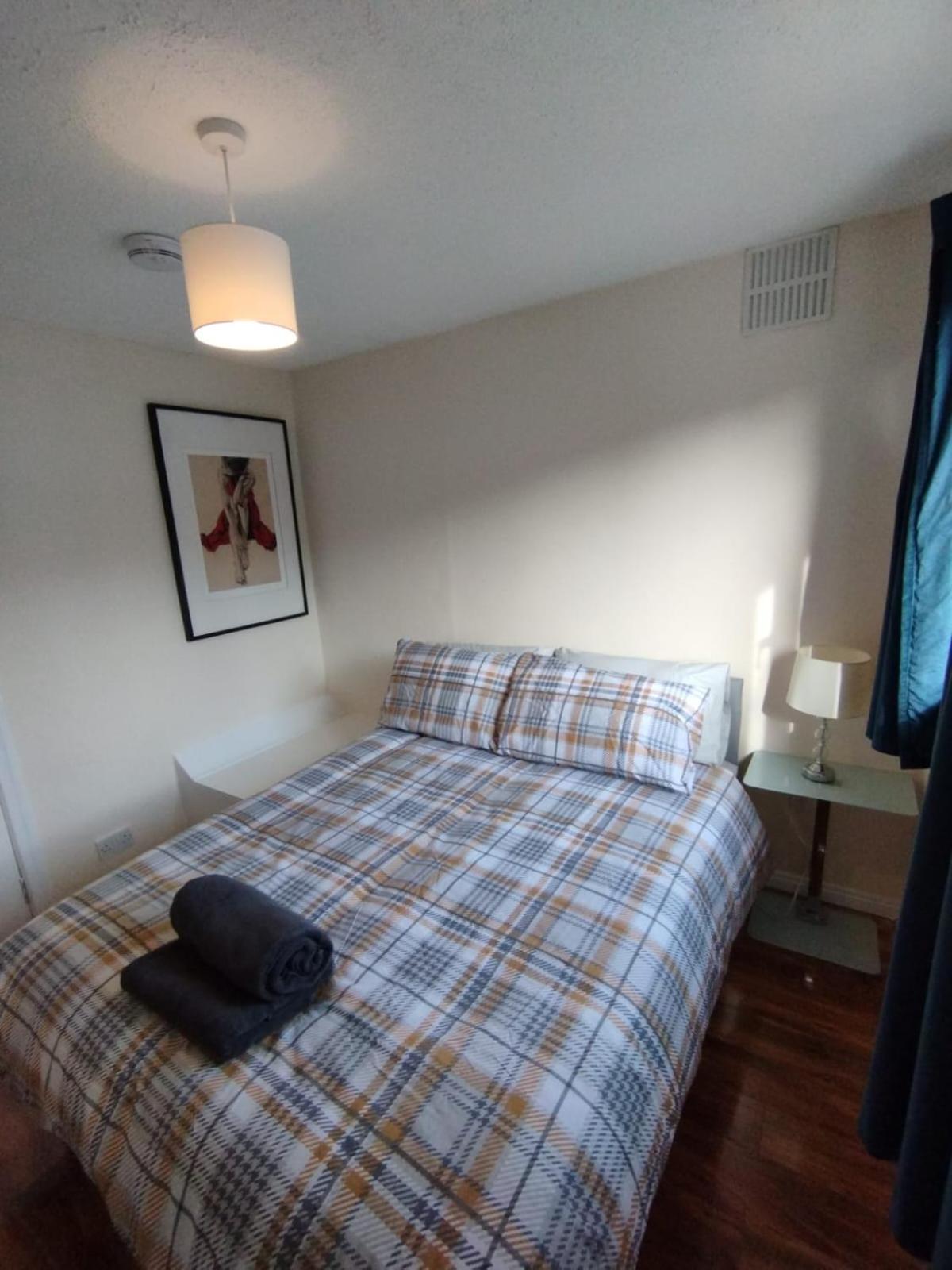 Edinburgh Villa 3 Bed Rooms House In Edinburgh - Private Parking Exterior photo